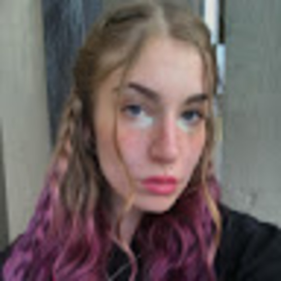 Meet your Posher, Rachel - Picture 1 of 1